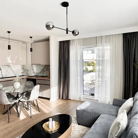Apartament Mon Jardin Residence *